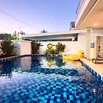 Relax Pool Villa Near Walking Street,Jacuzzi ,Bbq 5Bed 6Bath City House54