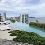 Baan Plai Haad X Monthstayz Thailand อพาร์ทเม้น