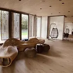 อพาร์ทเม้น Baan Plai Haad X Monthstayz Thailand *
