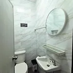The One Hotel 2*
