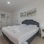 Luxury 5 Bedrooms Pool With Terrace * Pattaya