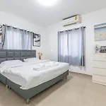 Luxury 5 Bedrooms Pool With Terrace Villa