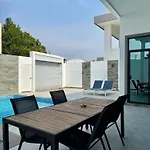 Pattaya Pool Villa 430 Nearby Walking Street