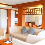 โรงแรม The Park
