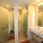Honey Lodge