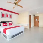 Oyo 75381 Billabong Hotel