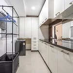 Thai Luxury 3bedroom Pool Near Hollywood วิลล่า