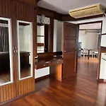 Apartment Park *