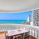 Sky View Apartment *