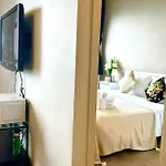 Unixx Sea View Apartment