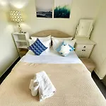 Unixx Sea View Apartment Pattaya