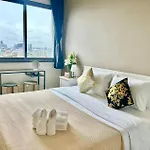 Unixx Sea View *