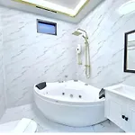 Marina Villa, North Pattaya