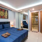 C-View 1 Boutique
