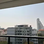 Cirrus Residence