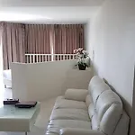 Holi Pty 3* Pattaya