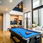 Modern 4Br Pool Villa In Good Location