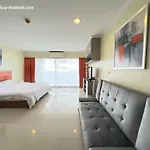 Large Pool-view With Balcony - Tw Platinum Suites, Jomtien วันหยุดที่บ้าน