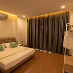 Amarin - Huge 7 Bedroom Private Pool House In Next To Walking Street วิลล่า *