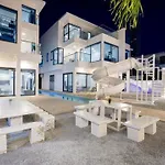 My Galaxy Pool Villa 16Br Near Jomtien Beach
