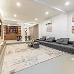 Villa Luxury 6b Lagoon With Swimming Pool