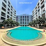 Large Pool-view With Balcony - Tw Platinum Suites, Jomtien วันหยุดที่บ้าน Pattaya