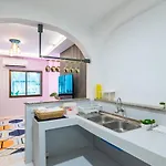 วันหยุดที่บ้าน Rukkhun Pattaya-central Near Walking Street & Pattaya