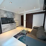 2 Bedrooms With Coffee Machine,Gym,Rooftop Pool