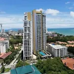 อพาร์ทเม้น Sea View *