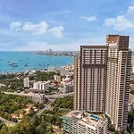 อพาร์ทเม้น High Floor 2br Sea View Prime Location *