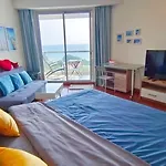 The Palm Wongamat Front Sea View อพาร์ทเม้น