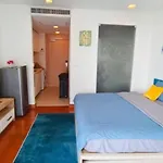 The Palm Wongamat Front Sea View อพาร์ทเม้น Pattaya