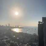 The Base High Floor And Seaview อพาร์ทเม้น *
