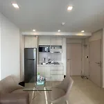 Beautiful 1 Bedroom With Big Balcony And Lagoon Pool