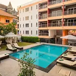 Pattaya Studio Ideally Located On Jomtien Beach Phratamnak