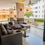 Pattaya Studio Ideally Located On Jomtien Beach Phratamnak