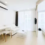 1 Bedroom French Style With Lagoon Pool