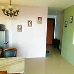 Diamond Suites Resort In The Center Of Pattaya