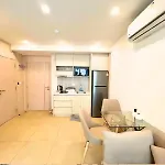 Style Living - Great Location At อพาร์ทเม้น