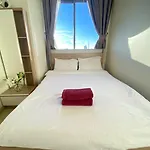 High Floor Sea View 2 Bed อพาร์ทเม้น *