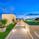 Ocean View In Andromeda Seaview อพาร์ทเม้น Pattaya