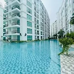 Resort Style Living - Great Location At Pattaya