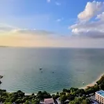 อพาร์ทเม้น Ocean View In Andromeda Seaview *