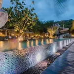 High Floor 2br Sea View Prime Location * Pattaya