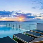 Ocean View In Andromeda Seaview