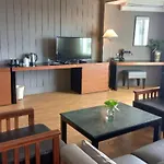 Marine Plaza โรงแรม Pattaya
