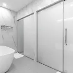 T M L-Urban Modern Pool Villa -4 Bedrooms & 5 Bathrooms - Private Ktv - Prime Location -Family & Group