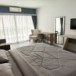 Condo Express View Talay 6