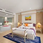 Royal Cliff Grand 5*