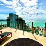 Apartment The Base Location Pattaya